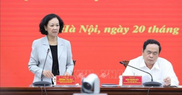 Hoàn thiện pháp luật liên quan mật thiết đến quyền lợi người dân