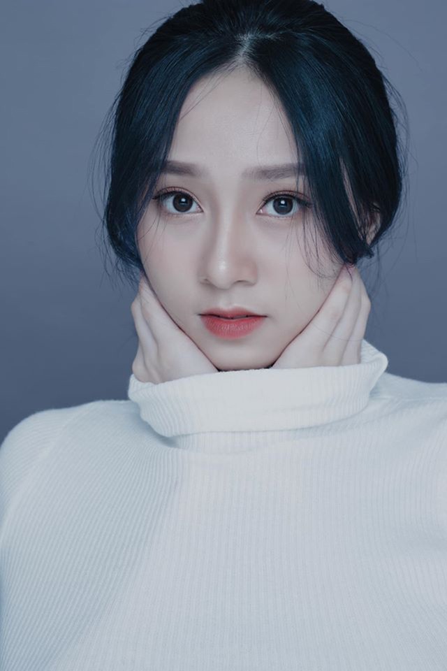 Hiện nay, Trúc Phương đang là sinh viên năm nhất, ngành hệ thống thông tin quản lý Khoa công nghệ thông tin kinh doanh.