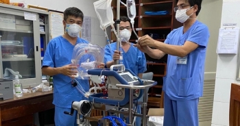 Ê kíp chữa trị bệnh nhân 91 người Anh ra Đà Nẵng hỗ trợ điều trị bệnh nhân 416