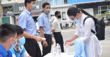 Bộ GD&ĐT “chốt” đặc cách công nhận tốt nghiệp THPT cho thí sinh bị Covid-19
