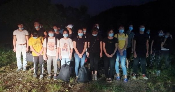 Bắt 45 người nhập cảnh trái phép từ Trung Quốc bằng đường thủy