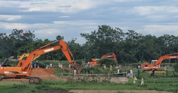 Cưỡng chế 6 hộ dân tại dự án Khu đất dịch vụ phường Tích Sơn, thành phố Vĩnh Yên