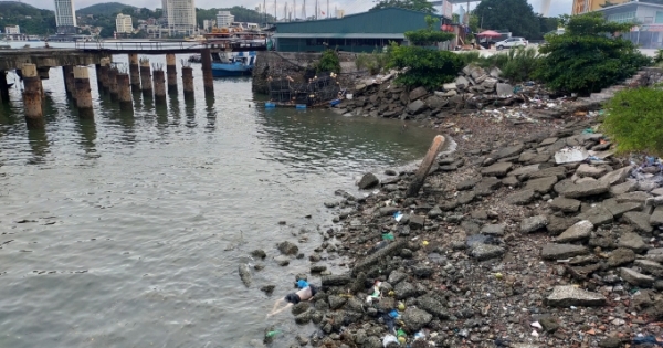 Xác minh thi thể người đàn ông trôi dạt trên vịnh Hạ Long