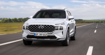 Bảng giá xe Hyundai tháng 7/2021: Sự chú ý vẫn đang đổ dồn vào Santa Fe