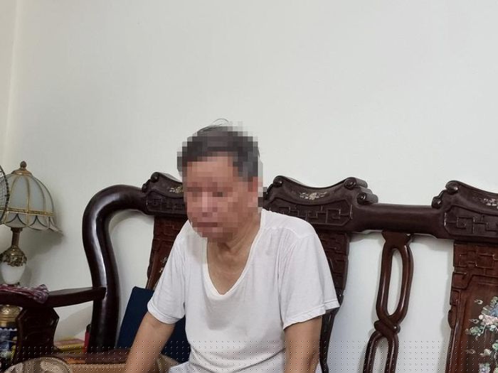 Ông Dương Công Hùng kể việc con trai mất tích.