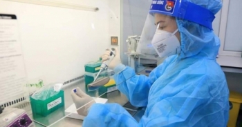 Nghệ An: Giá test nhanh Covid-19, mỗi nơi một kiểu