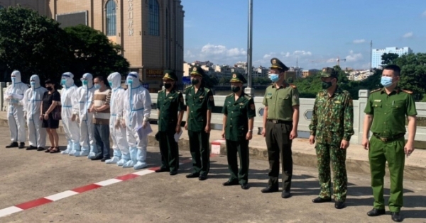 Hai đối tượng người Trung Quốc sang Việt Nam "trốn nã", bị bắt sau 5 năm chui lủi