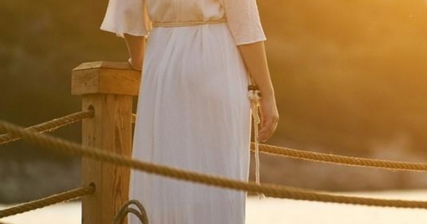 Cô ấy chỉ yêu mình