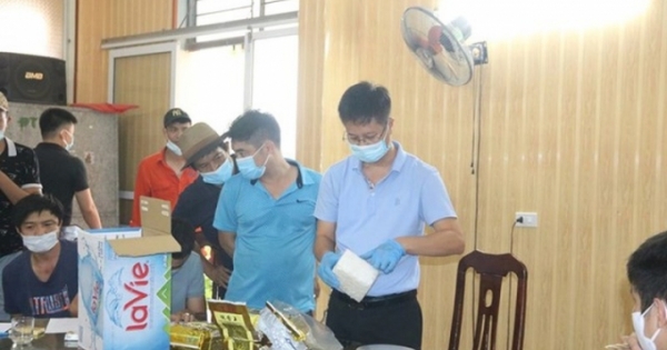 Phát hiện và bắt giữ nhóm đối tượng vận chuyển 5 kg ma túy đá từ Nghệ An ra Hải Phòng tiêu thụ