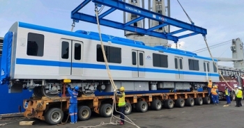 TP. Hồ Chí Minh: Metro Số 1 đón thêm hai đoàn tàu