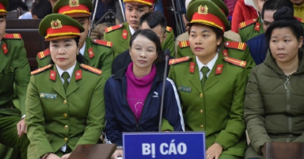 Hoãn xử phúc thẩm vụ án mẹ nữ sinh giao gà ở Điện Biên