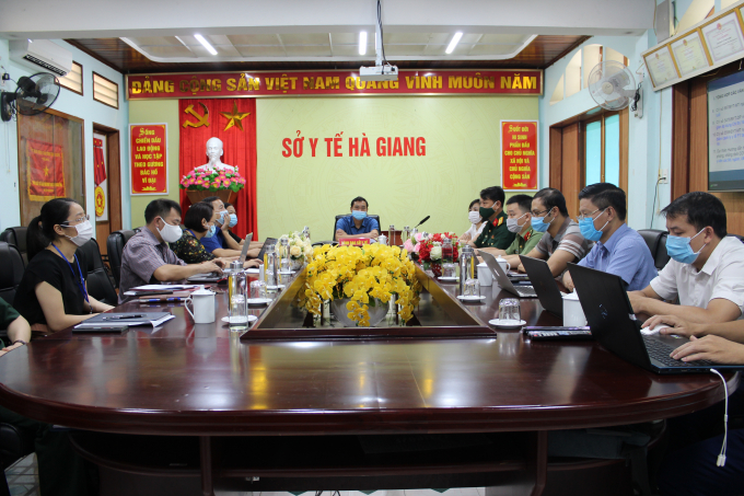 24-giao-ban-truc-tuyen-cong-tac-pcd-covid-19