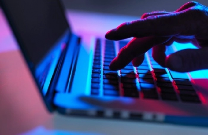 gia-mao-trom-tien-vnf