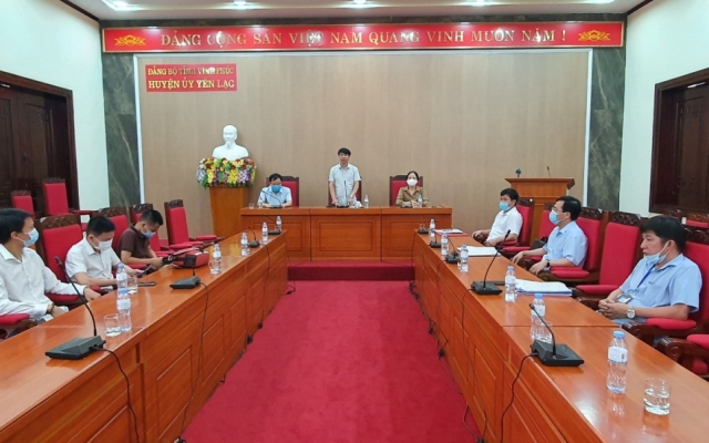 Vĩnh Ph&uacute;c: Đối thoại với những hộ d&acirc;n c&oacute; đất bị thu hồi trong dự &aacute;n Cụm c&ocirc;ng nghiệp l&agrave;ng nghề Minh Phương