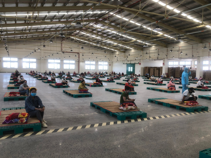 Khu cach ly tap trung - Lac ty