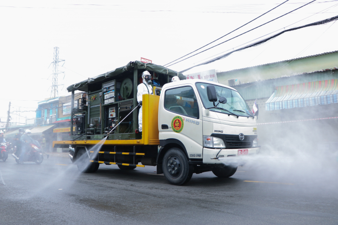 Khử khuẩn tại đường Hiệp Bình Phước, TP.Thủ Đức.
