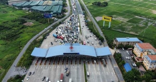 Không kiểm tra phương tiện vận chuyển hàng hoá thiết yếu, lương thực, thực phẩm