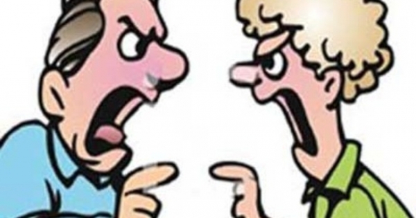 3 mẹ con cùng ra hầu tòa vì lên mạng xúc phạm, chửi bới người khác