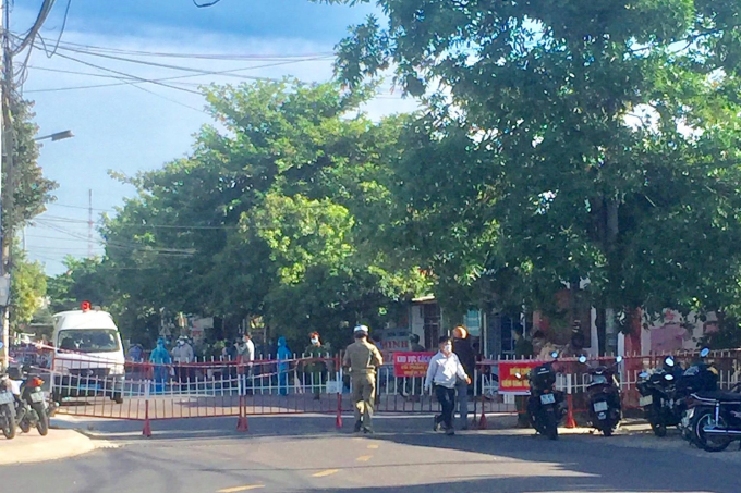 221234778_3445737473