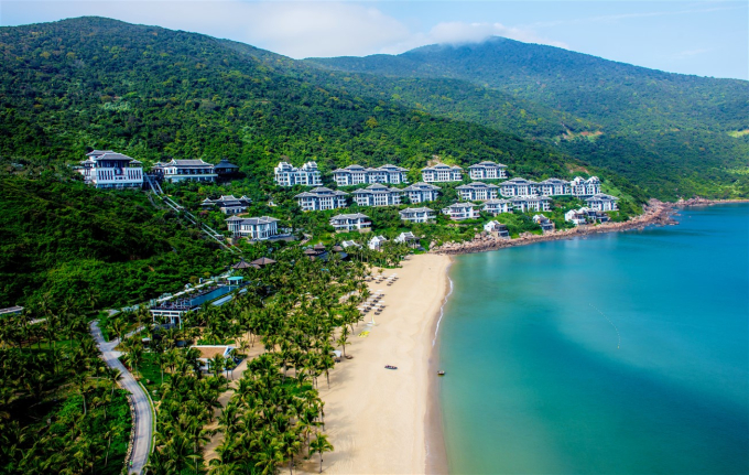 InterContinental Danang Sun Peninsula Resort - khu nghỉ dưỡng th&acirc;n thiện m&ocirc;i trường nhất thế giới do Business Traveller b&igrave;nh chọn. Ảnh Sun Property
