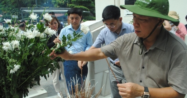 Báo Pháp luật Việt Nam hành trình về địa chỉ đỏ Ngã ba Đồng Lộc