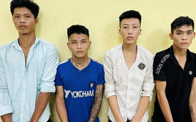 Bắt nh&oacute;m đối tượng cướp giật li&ecirc;n tỉnh tr&ecirc;n tuyến QL51