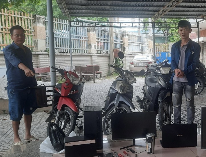 C4986D9A-C6CC-47CF-83A3-AE234C3FB762.