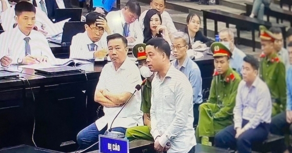 Vụ án "Chuyến bay giải cứu": Người nhận hối lộ 42,6 tỷ đồng nói mức án tử hình rất nghiệt nghã với bị cáo