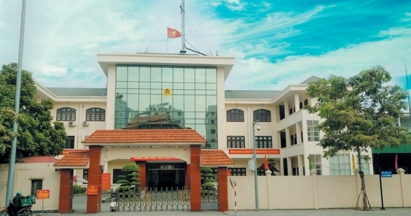 Quảng Ninh: Đề nghị tước danh hiệu Công an nhân dân 2 cán bộ điều tra Công an TP Hạ Long