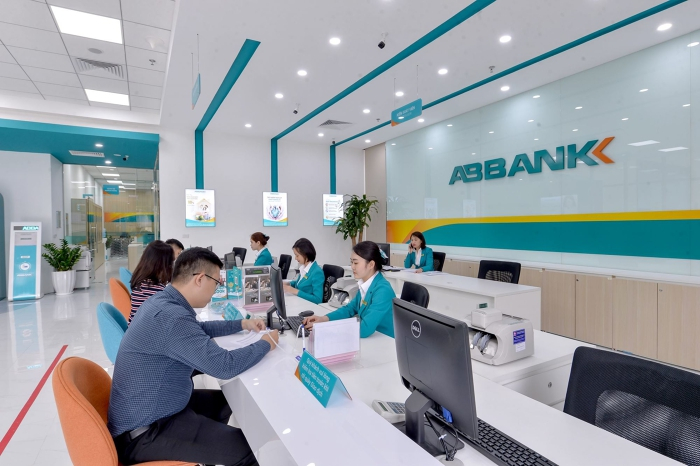 anh-abbank-scaled-2022101214392559