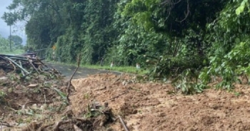 Quốc lộ 55 bị sạt lở nhiều vị trí
