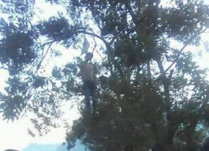 Hiện trường nơi xảy ra sự việc được người d&acirc;n ghi lại.