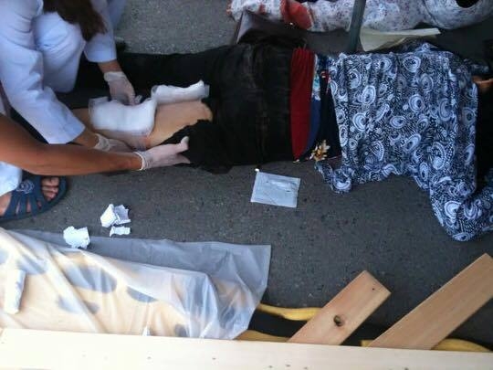 Người bị nạn đang được chăm s&oacute;c