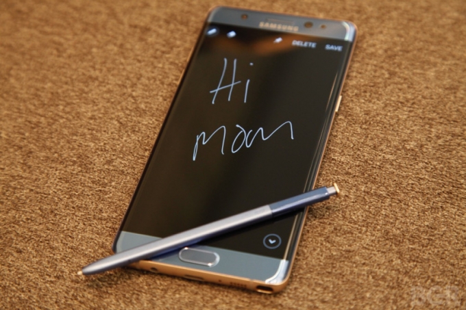 Samsung Galaxy Note 7 ch&iacute;nh thức ra mắt