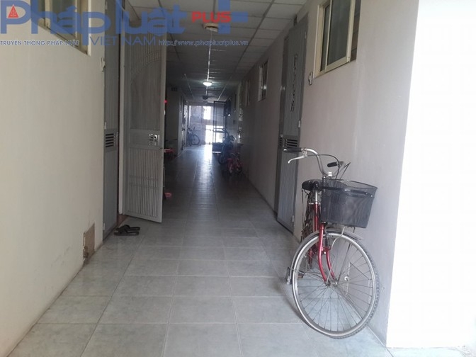 Khoảng 100 hộ d&acirc;n hiện tại đang sinh sống tại đ&acirc;y.