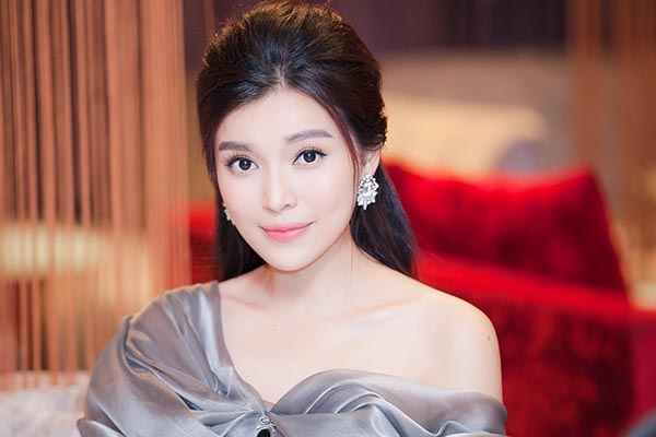 C&ocirc; cho biết, m&igrave;nh vẫn chưa t&igrave;m được người khiến c&ocirc; cảm thấy an to&agrave;n v&agrave; mang lại cho c&ocirc; những cảm x&uacute;c mới.