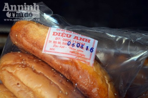 Sản phẩm được sản xuất trong ng&agrave;y 5-8, nhưng chủ cơ sở lại đ&oacute;ng g&oacute;i, tự ghi ng&agrave;y sản xuất l&agrave; ng&agrave;y 6-8, để hạn sử dụng được tăng th&ecirc;m ng&agrave;y.