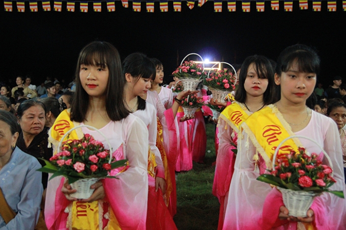 Đến hẹn lại l&ecirc;n, cứ mỗi độ th&aacute;ng 7 về, người d&acirc;n cả nước lại chuẩn bị cho ng&agrave;y Lễ Vu Lan.