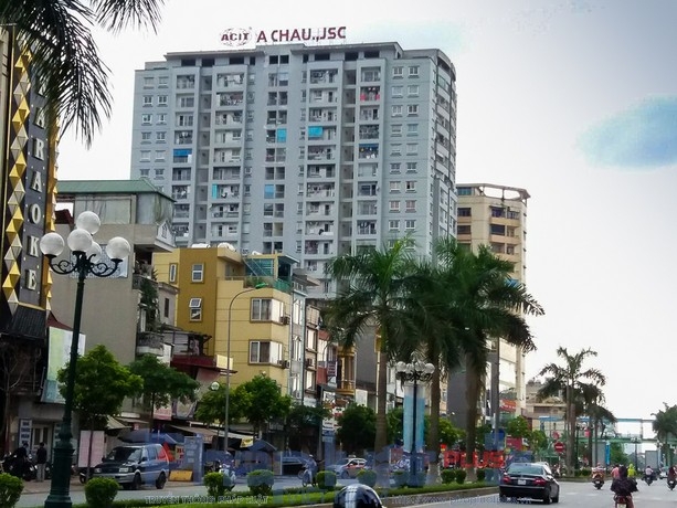 Chung cư 25 T&acirc;n Mai do C&ocirc;ng ty CP XNK N&ocirc;ng l&acirc;m chế biến &amp;amp;amp; v&agrave; C&ocirc;ng ty ph&aacute;t triển đ&ocirc; thị s&ocirc;ng Đ&agrave; (S&ocirc;ng Đ&agrave; URBAN) l&agrave;m đồng chủ đầu tư.