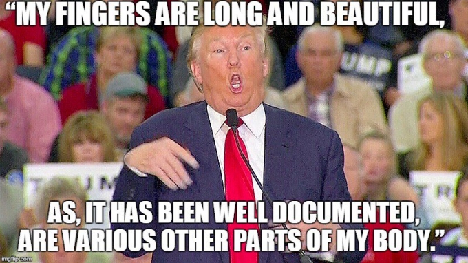 1 số h&igrave;nh ảnh tr&ecirc;n tỷ ph&uacute; Donald Trump tr&ecirc;n Hashtag của b&agrave; Karen Bass. (Ảnh: Twitter)