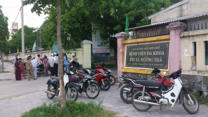 BV Đa khoa TX Hương Tr&agrave; nơi xảy ra vụ việc.