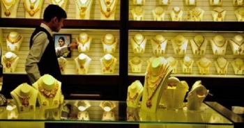 Giá vàng ngày 11/8: Mở phiên giao dịch, vàng SJC giảm 120 nghìn đồng/lượng