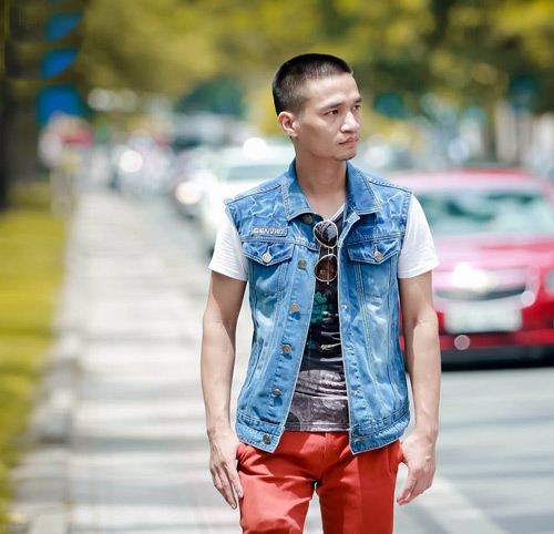 Tung bộ ảnh mới, Lệ Rơi đang d&ugrave;ng chi&ecirc;u tr&ograve; để t&aacute;i xuất showbiz?