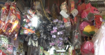 Mua sắm đồ lễ tháng Vu Lan: Cốt ở lòng thành