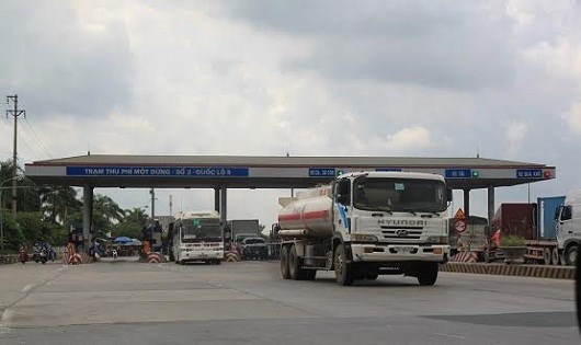 L&atilde;nh đạo Trạm thu ph&iacute; QL5 &ldquo;sốc&rdquo; trước tin nh&acirc;n vi&ecirc;n tư t&uacute;i cả chục tỷ đồng/th&aacute;ng