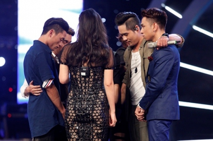 Kh&eacute;p lại đ&ecirc;m thi, th&iacute; sinh Minh Trị đ&atilde; phải chia tay với chương tr&igrave;nh.