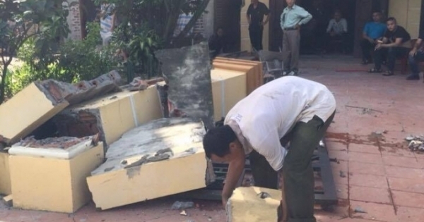 Cưỡng đoạt ngôi nhà con trai đã bán cho người khác là phạm tội hình sự?