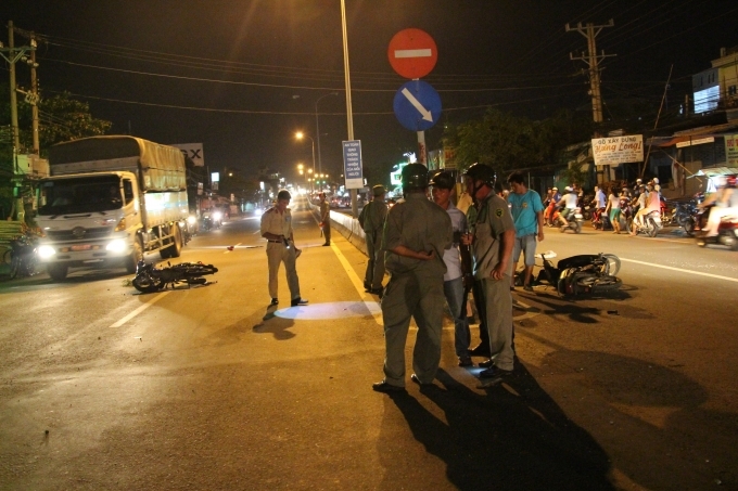 Hai phương tiện nằm ở 2 hướng đi sau vụ tai nạn.