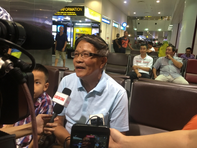 Cha của xạ thủ Ho&agrave;ng Xu&acirc;n Vinh.