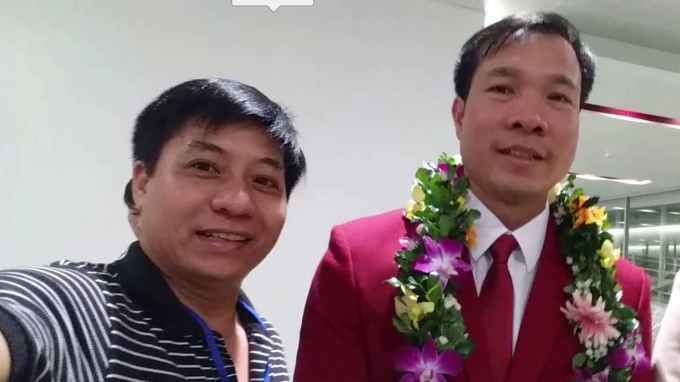 Ph&oacute;ng vi&ecirc;n Ph&aacute;p luật Plus c&ugrave;ng xạ thủ Ho&agrave;ng Xu&acirc;n Vinh.